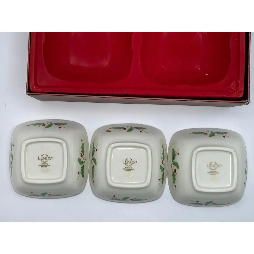 Lenox Holiday Christmas Holly Berry Dipping Bowls Set of 3 in Original Box